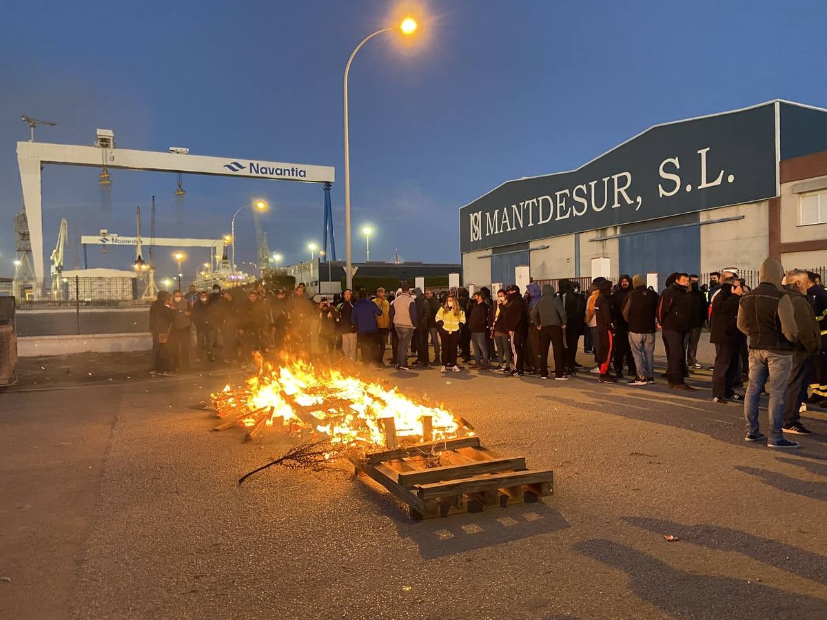Fotos: La huelga del metal en las factorías de Puerto Real
