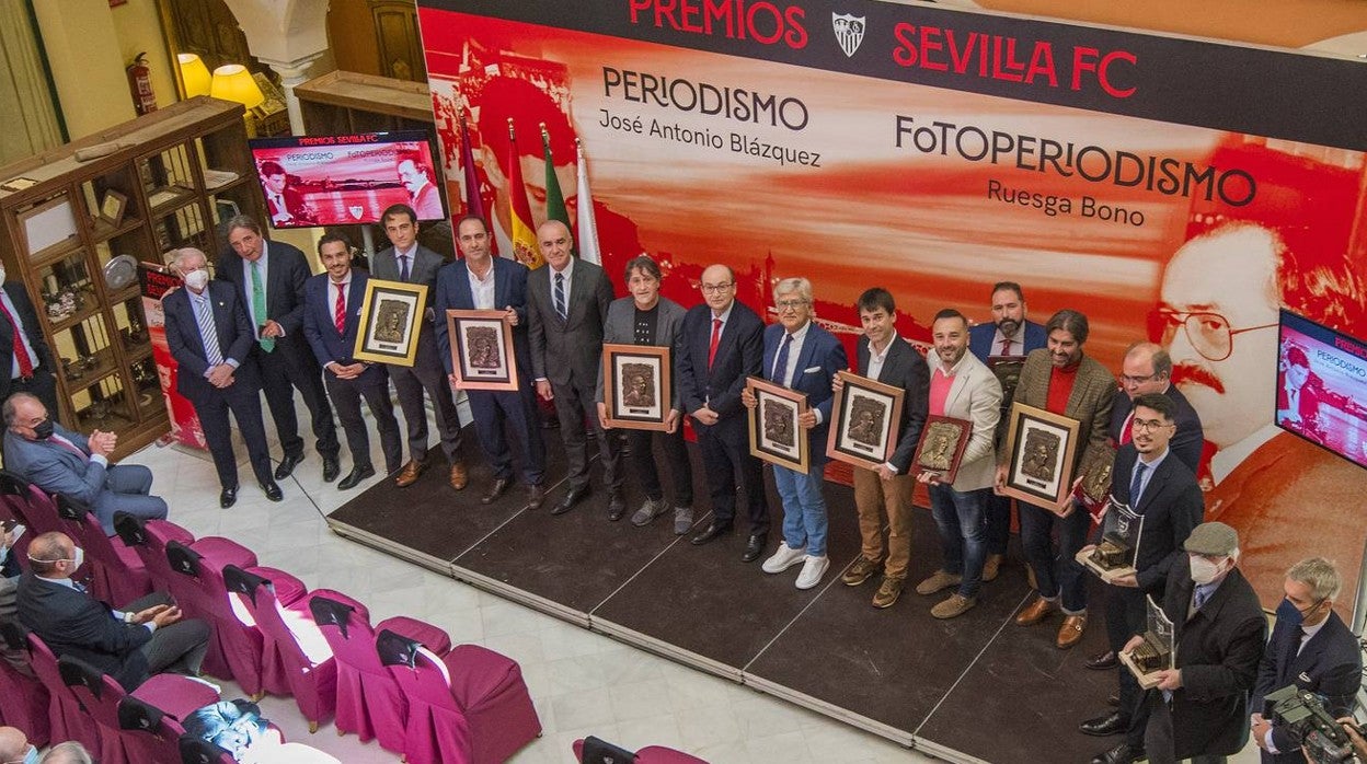 Entrega de los Premios José Antonio Blázquez y Manuel Ruesga Bono del Sevilla FC