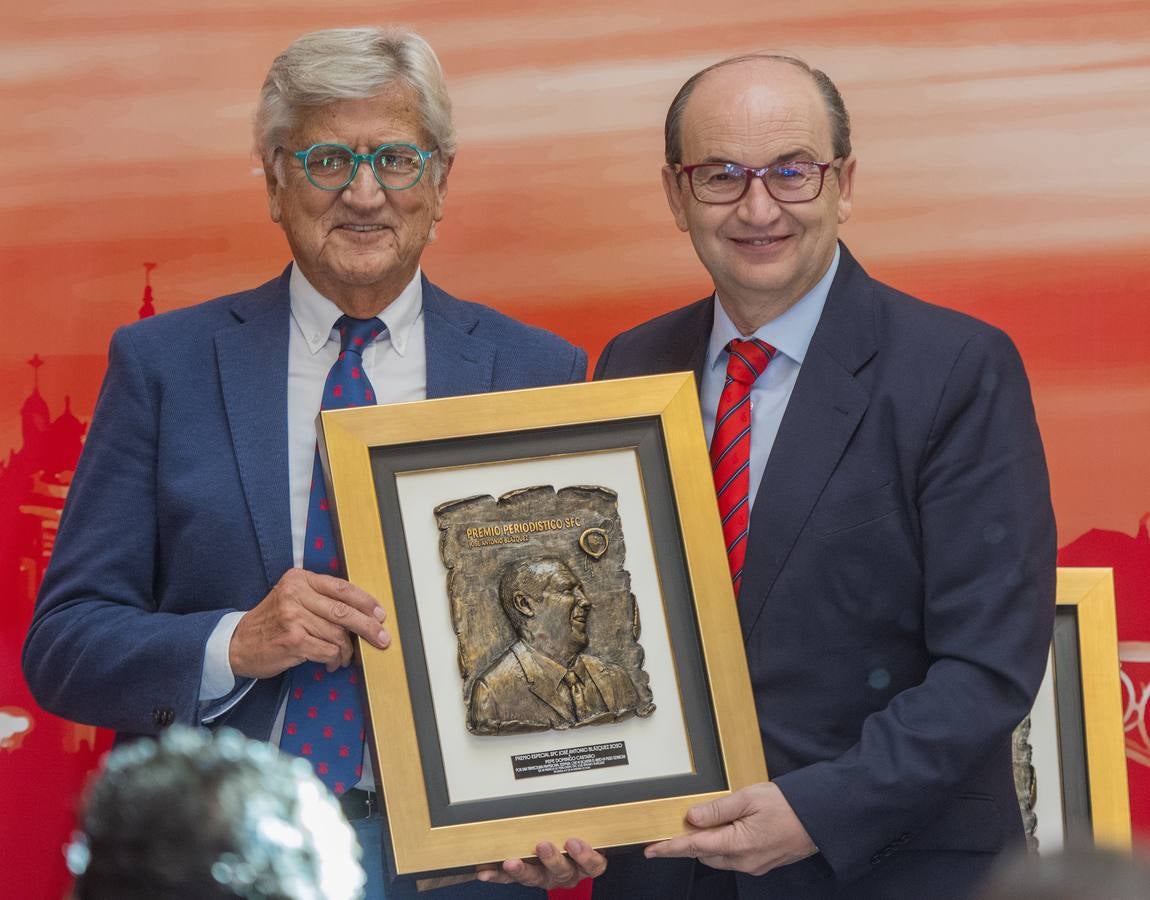 Entrega de los Premios José Antonio Blázquez y Manuel Ruesga Bono del Sevilla FC