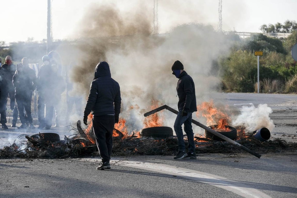 Segundo día de huelga del metal en Puerto Real