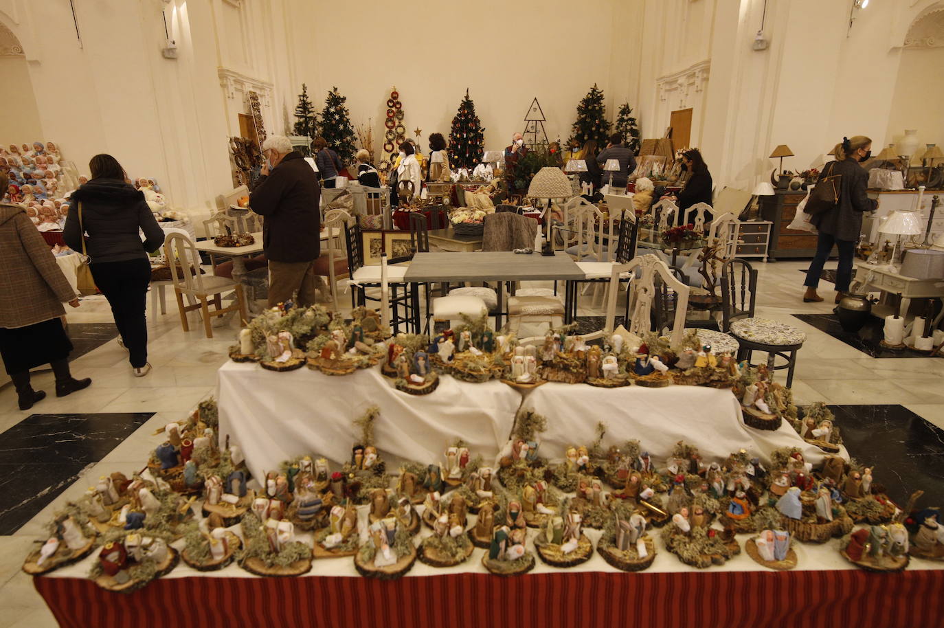 La apertura del Mercadillo Navideño de Adevida en Córdoba, en imágenes