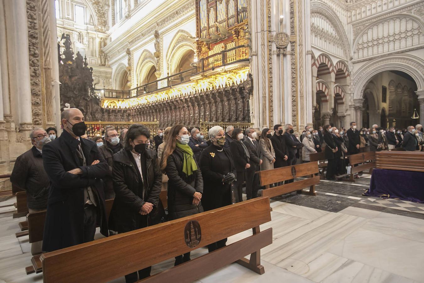 El funeral de Manuel Nieto Cumplido en la Catedral de Córdoba, en imágenes