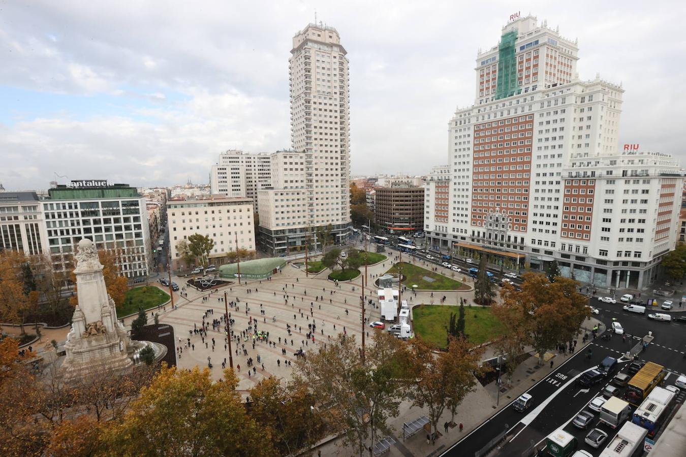 Vista general de nueva la plaza de España.. 