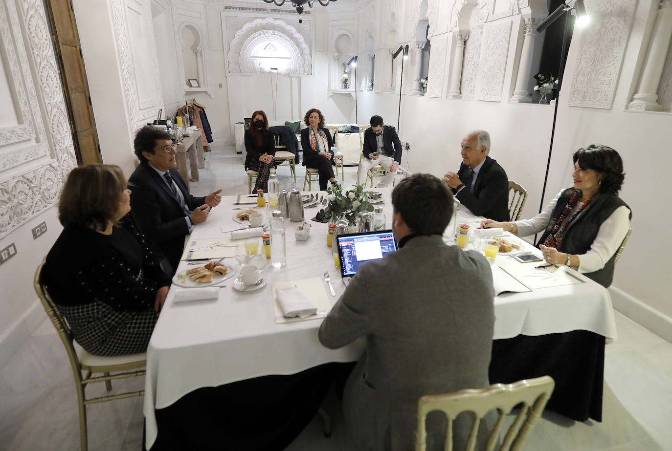 La Mesa de Redacción de ABC Córdoba con los colegios profesionales, en imágenes