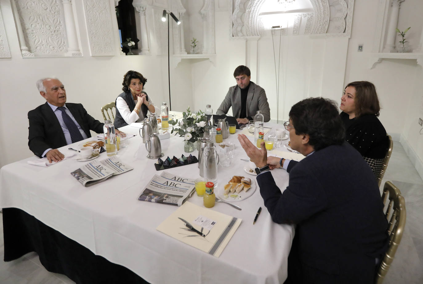La Mesa de Redacción de ABC Córdoba con los colegios profesionales, en imágenes