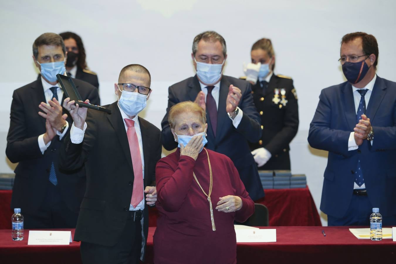 La Policía Local de Sevilla celebra el día de San Clemente