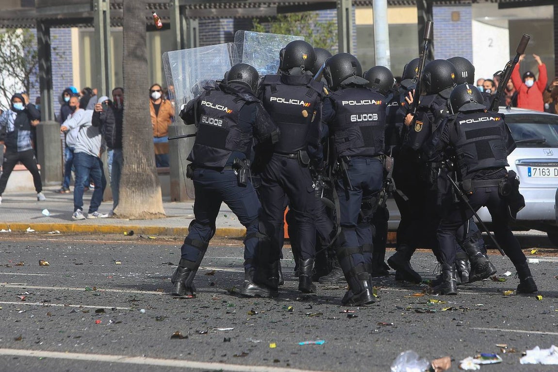 FOTOS: Huelga del Metal el 23-N, un día muy triste para Cádiz y su Bahía