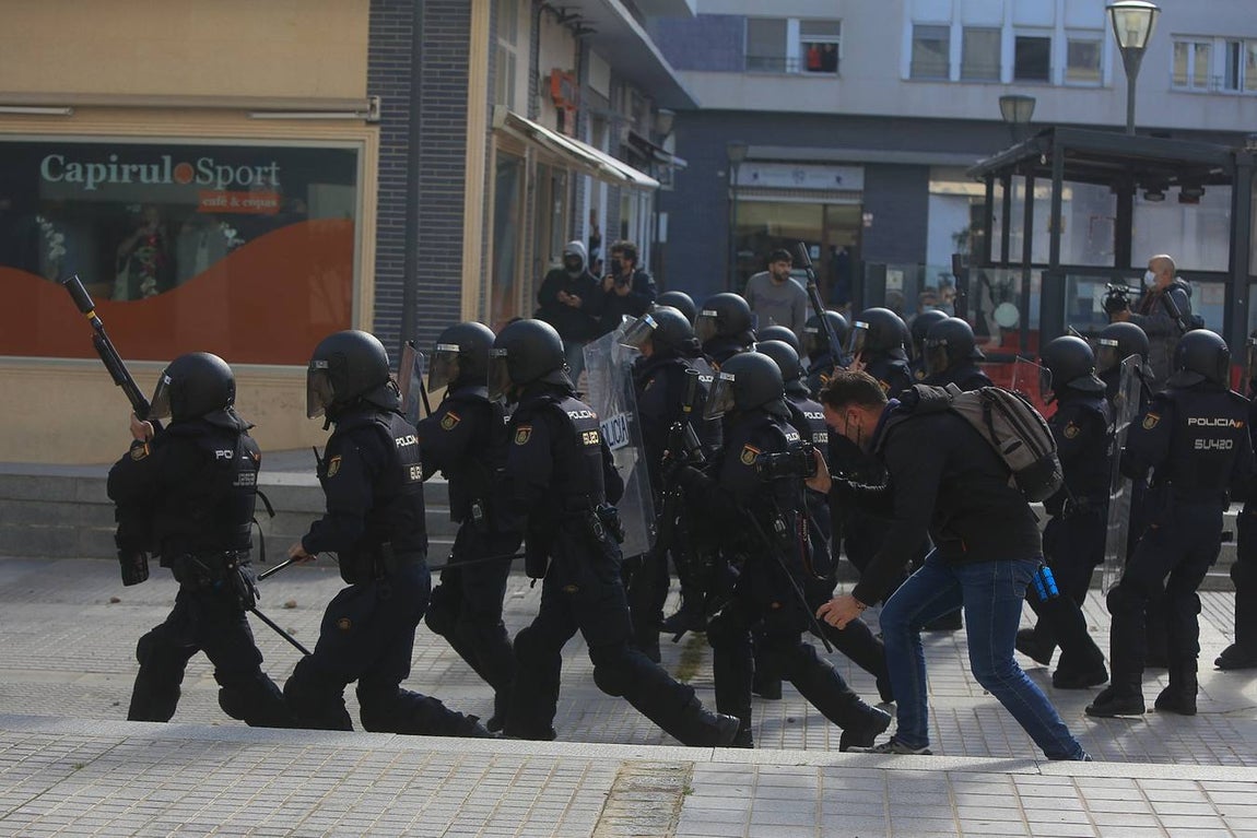 FOTOS: Huelga del Metal el 23-N, un día muy triste para Cádiz y su Bahía
