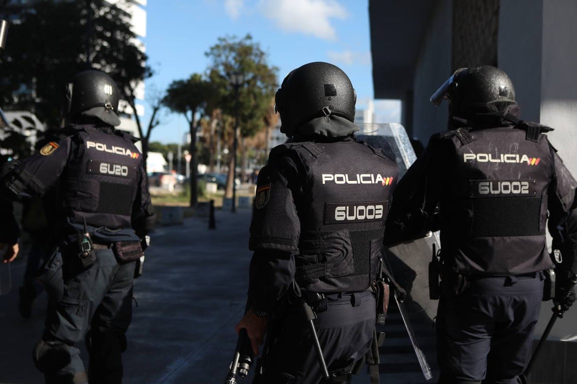 FOTOS: Huelga del Metal el 23-N, un día muy triste para Cádiz y su Bahía