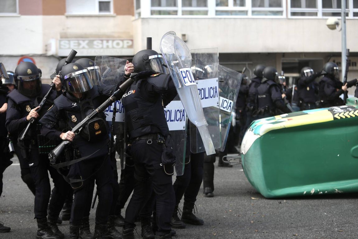 FOTOS: Huelga del Metal el 23-N, un día muy triste para Cádiz y su Bahía