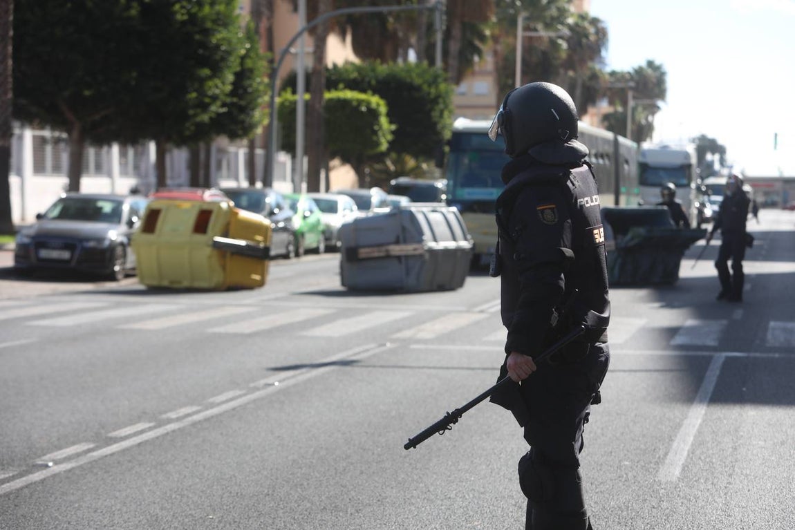FOTOS: Huelga del Metal el 23-N, un día muy triste para Cádiz y su Bahía