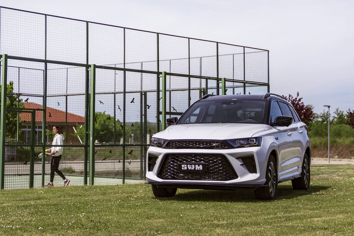 SWM llega a España con su oferta de SUV diseñados en Italia, desde 19.995 euros