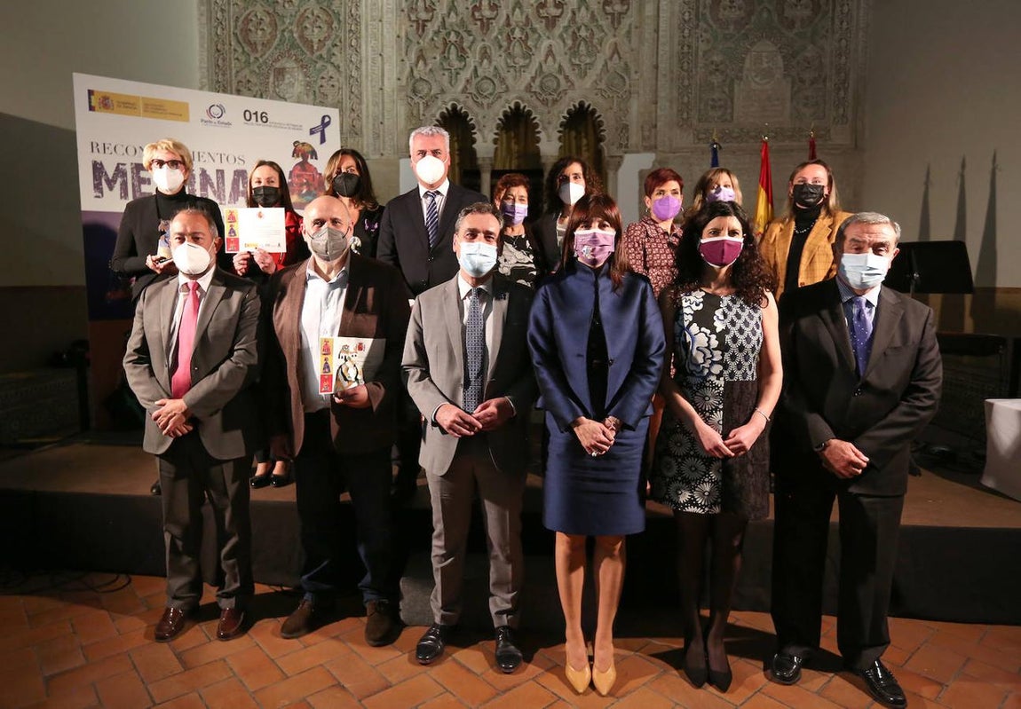 Tierraseca con los galardonados. 