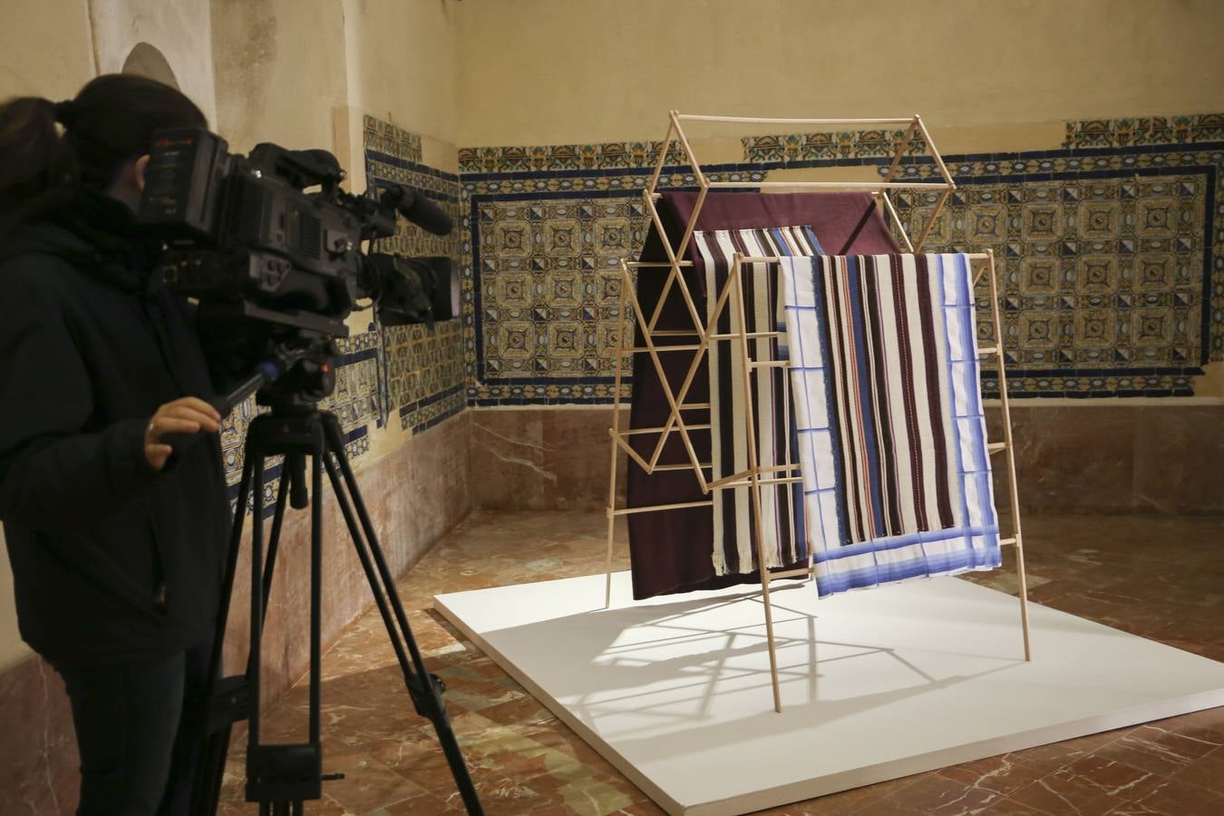 Textiles en el CAAC de Sevilla, de lo antiguo a lo moderno