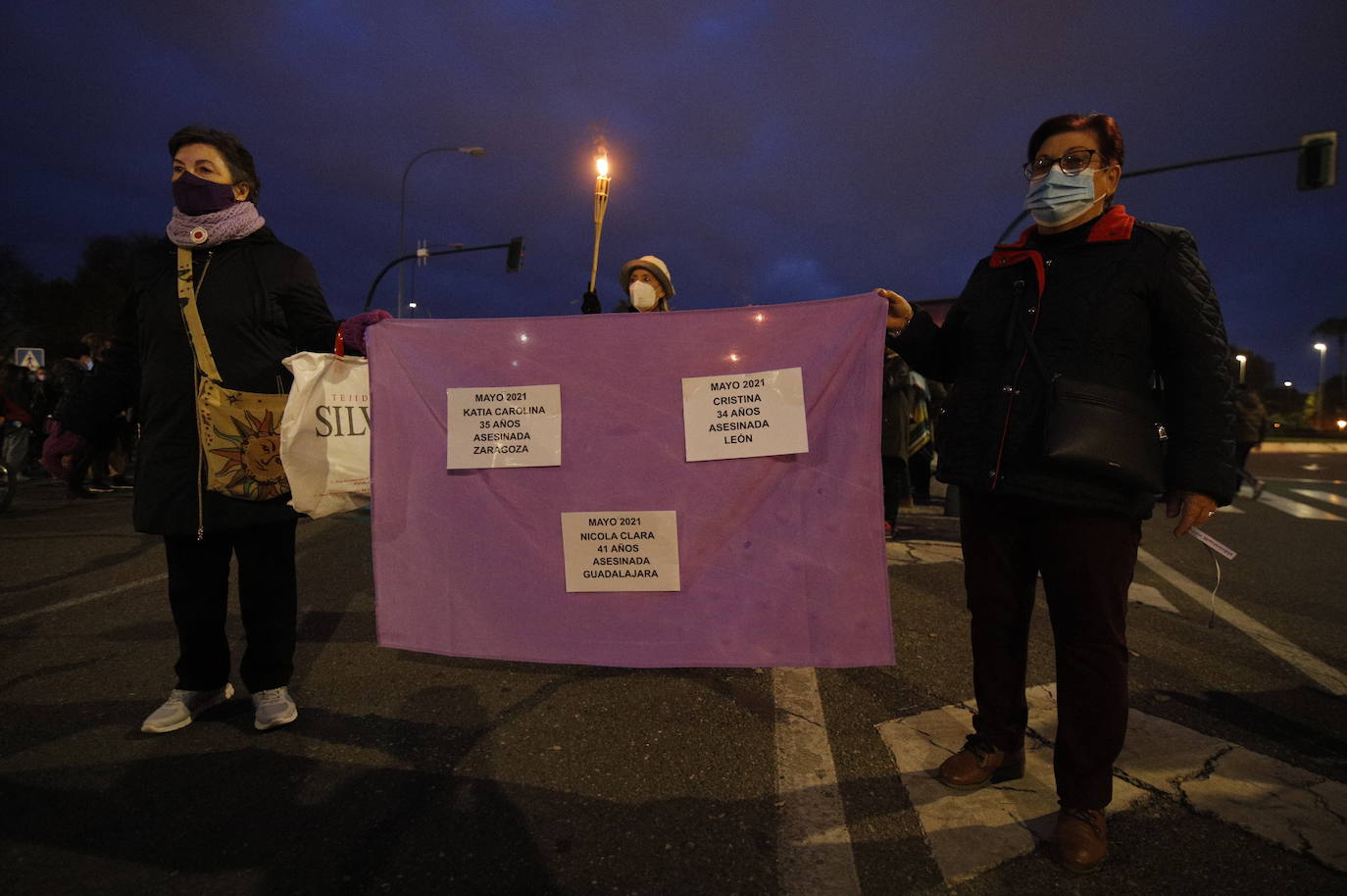 La manifestación contra la violencia machista en Córdoba, en imágenes