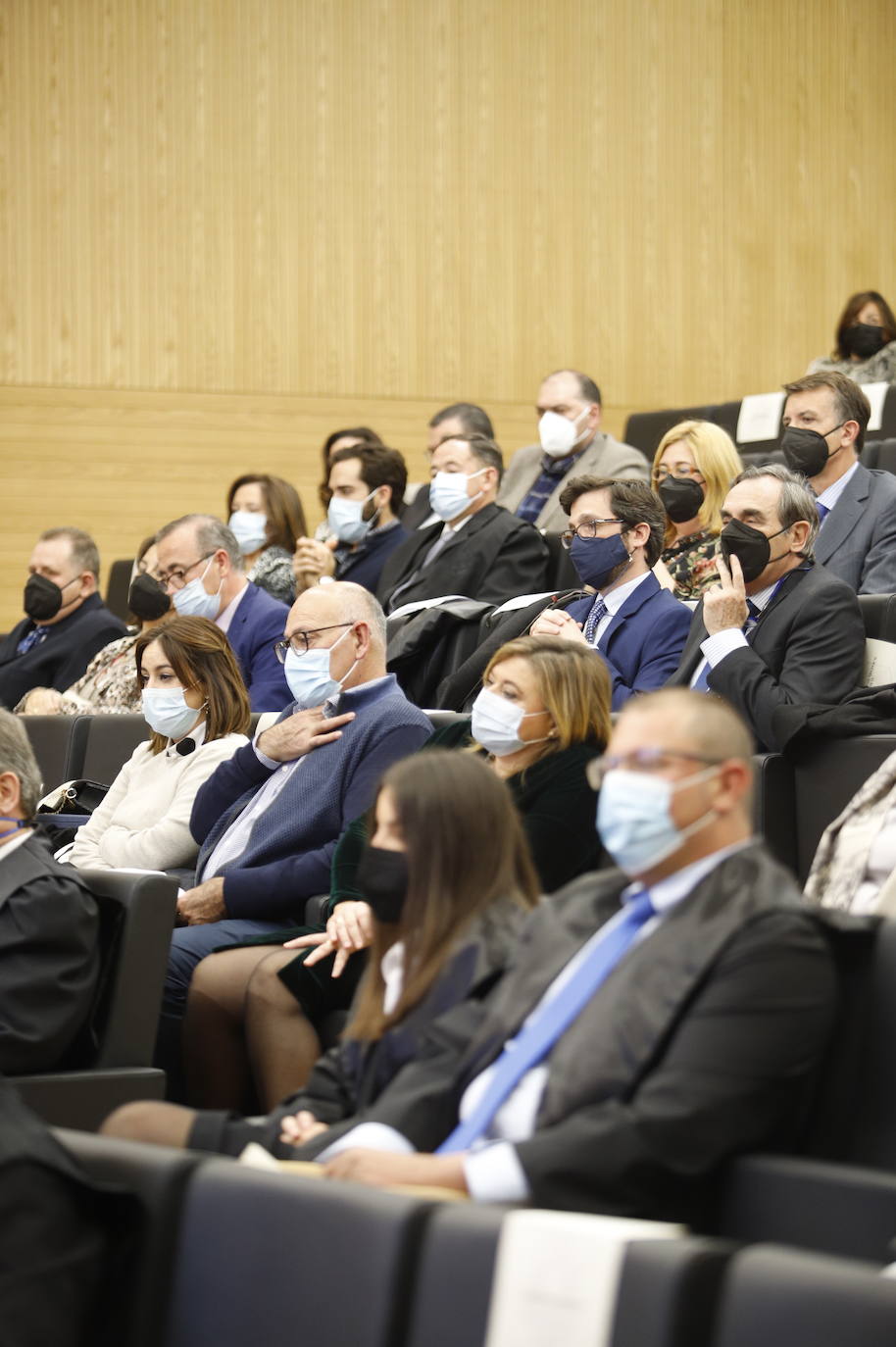 El acto de jura y entrega de reconocimientos a graduados sociales de Córdoba, en imágenes