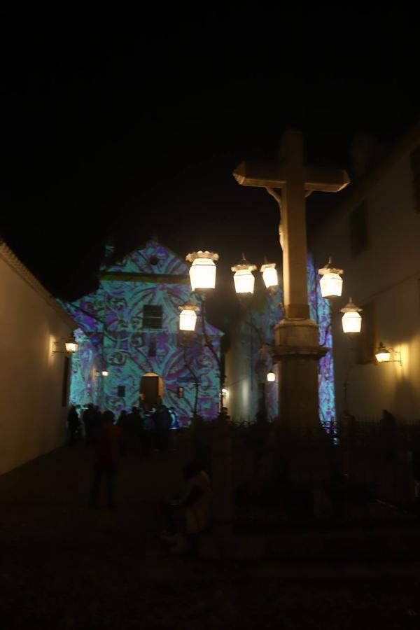 El mapping de la hermandad de la Paz de Córdoba, en imágenes