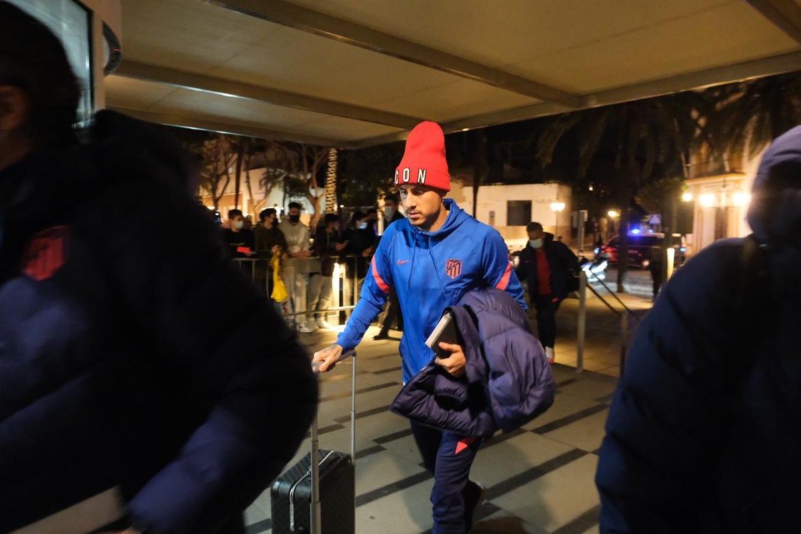 FOTOS: La llegada del Atlético a Cádiz