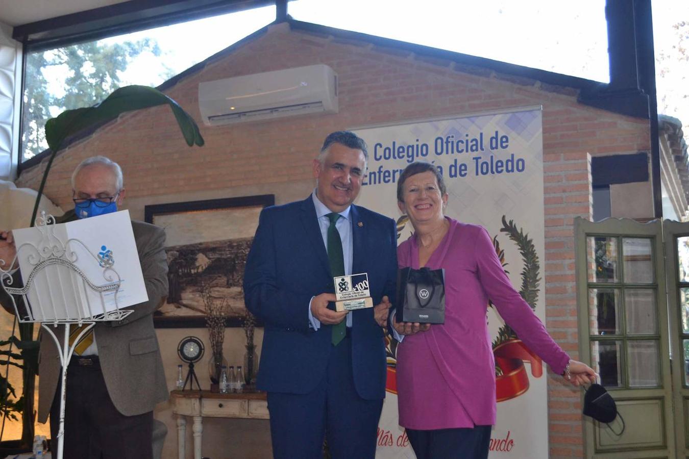 Emotivo homenaje a las 190 enfermeras jubiladas de Toledo