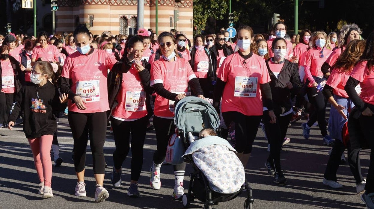 ¿Has corrido la Carrera de la Mujer de Sevilla 2021? Búscate aquí (y X)