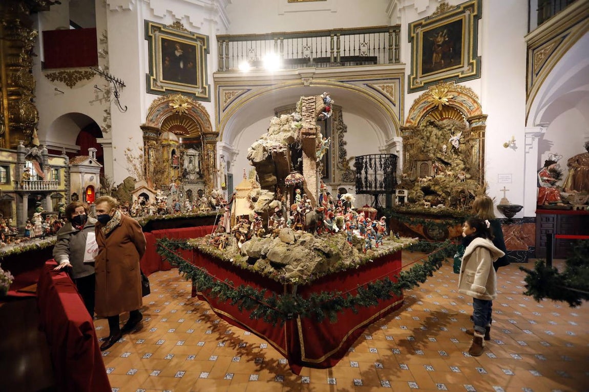 El belén napolitano de la ermita de la Alegría de Córdoba, en imágenes