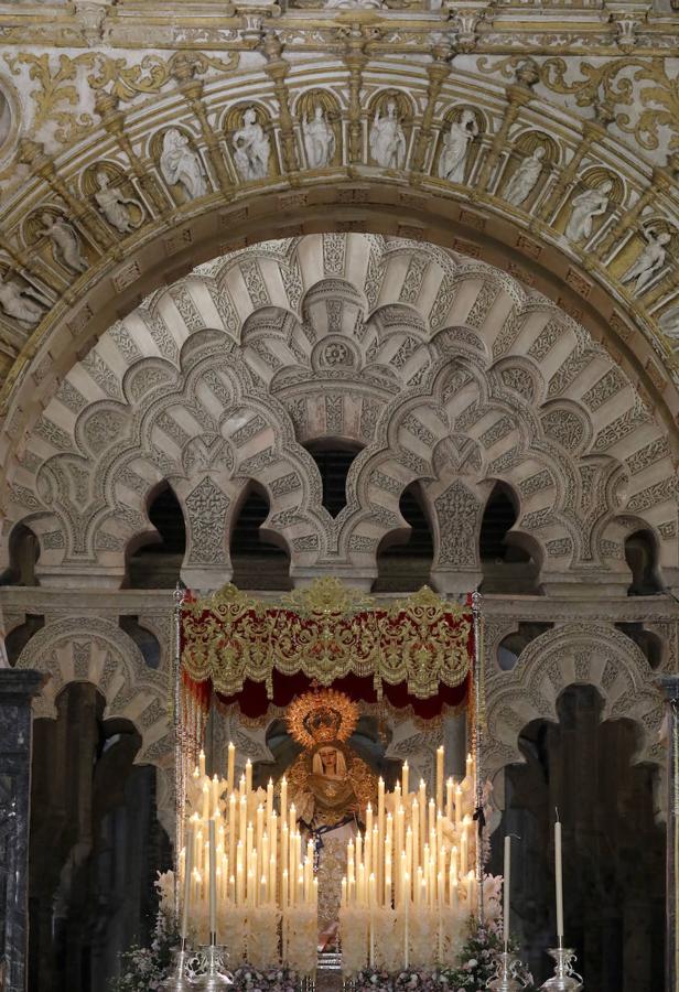 La procesión de acción de gracias de la Virgen de la Salud en Córdoba, en imágenes