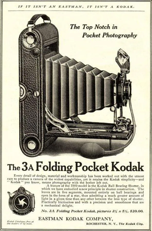 Anuncio de una máquina Kodak poquet plegable A-3 (1903-1914). 