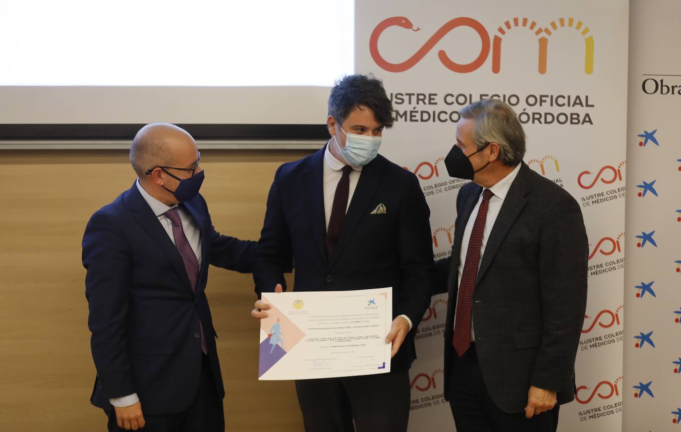 La entrega del Premio de Investigación del Colegio de Médicos de Córdoba, en imágenes