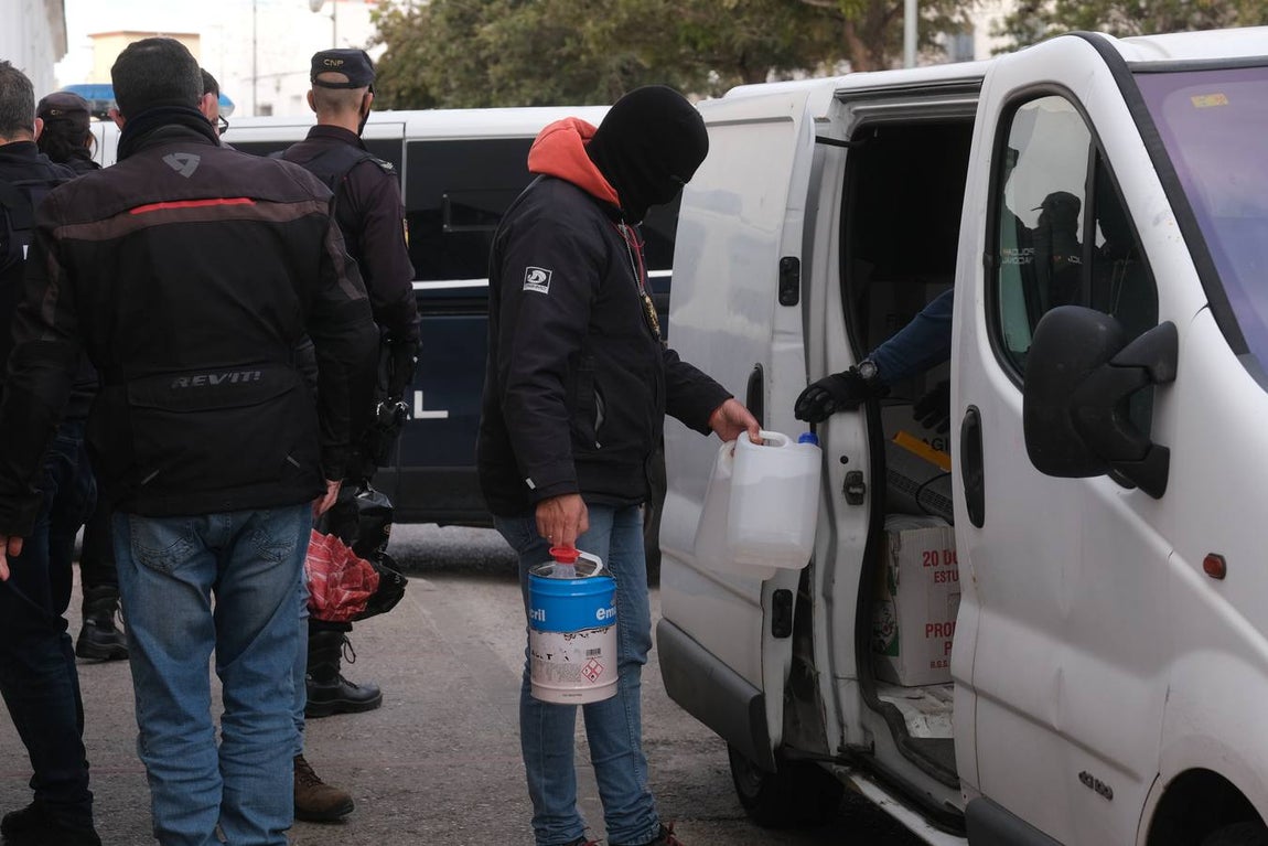 FOTOS: Desmantelado un laboratorio de cocaína en Chiclana