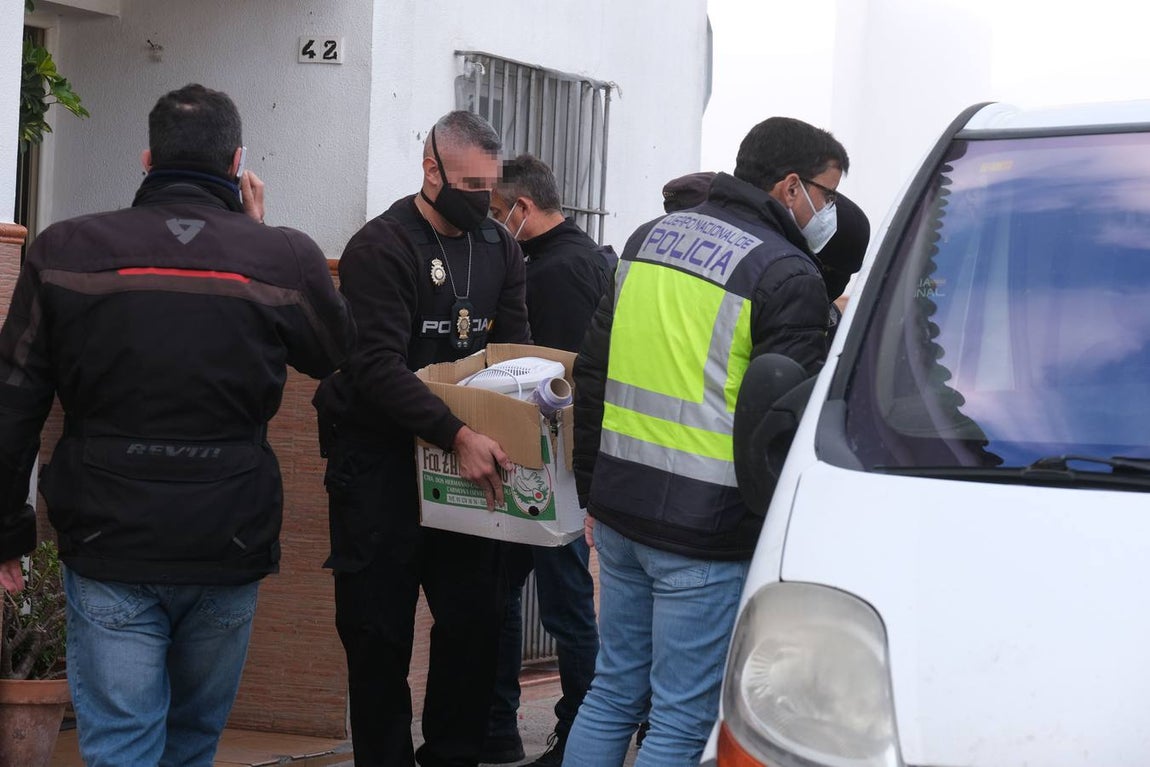 FOTOS: Desmantelado un laboratorio de cocaína en Chiclana