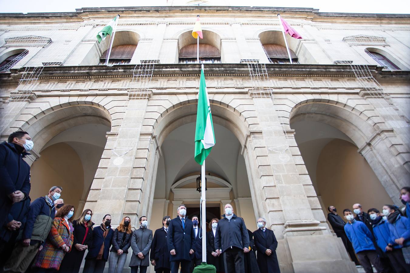 Homenaje a la bandera de Andalucía en el Ayuntamiento de Sevilla. VANESSA GÓMEZ