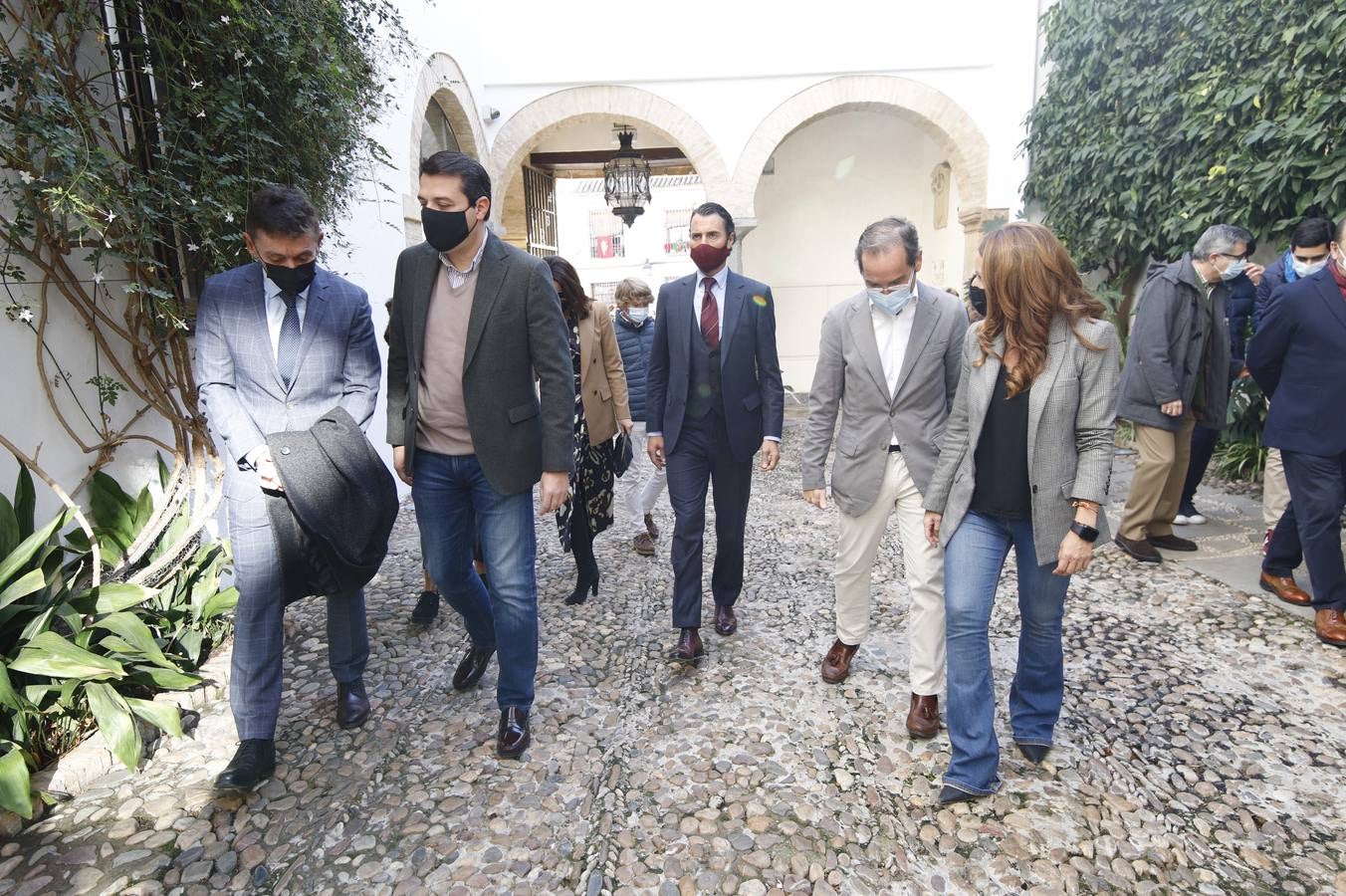 En imágenes, el Museo Taurino de Córdoba recoge los 30 años de alternativa de Finito