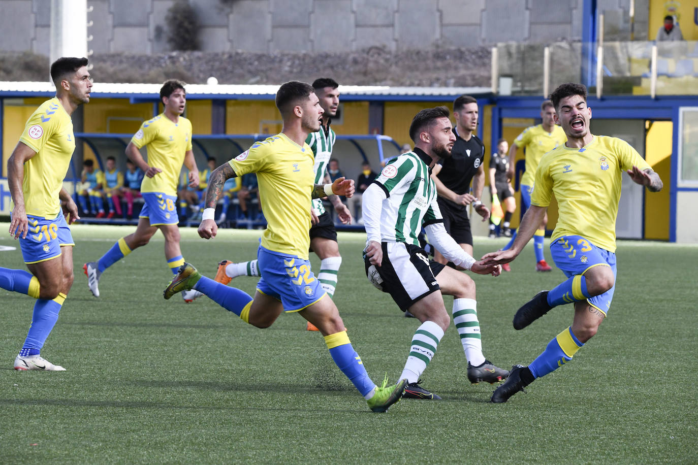 El Las Palmas Atlético - Córdoba CF, en imágenes