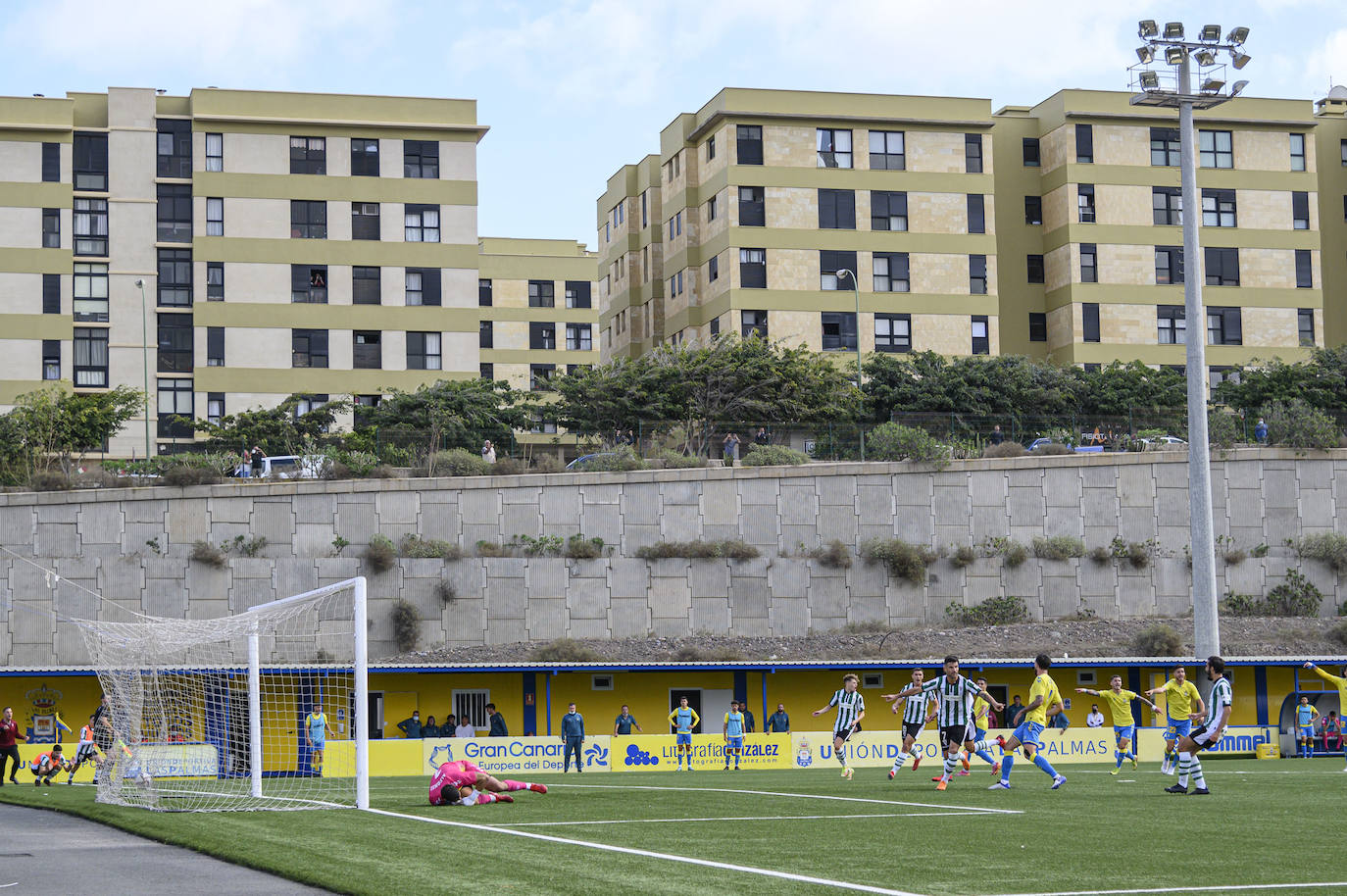 El Las Palmas Atlético - Córdoba CF, en imágenes