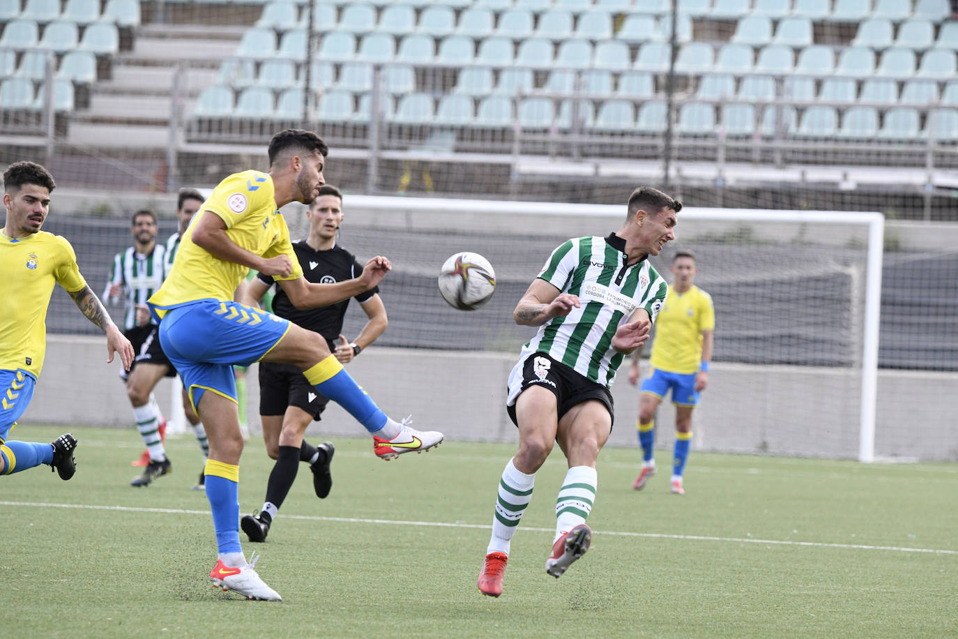 El Las Palmas Atlético - Córdoba CF, en imágenes