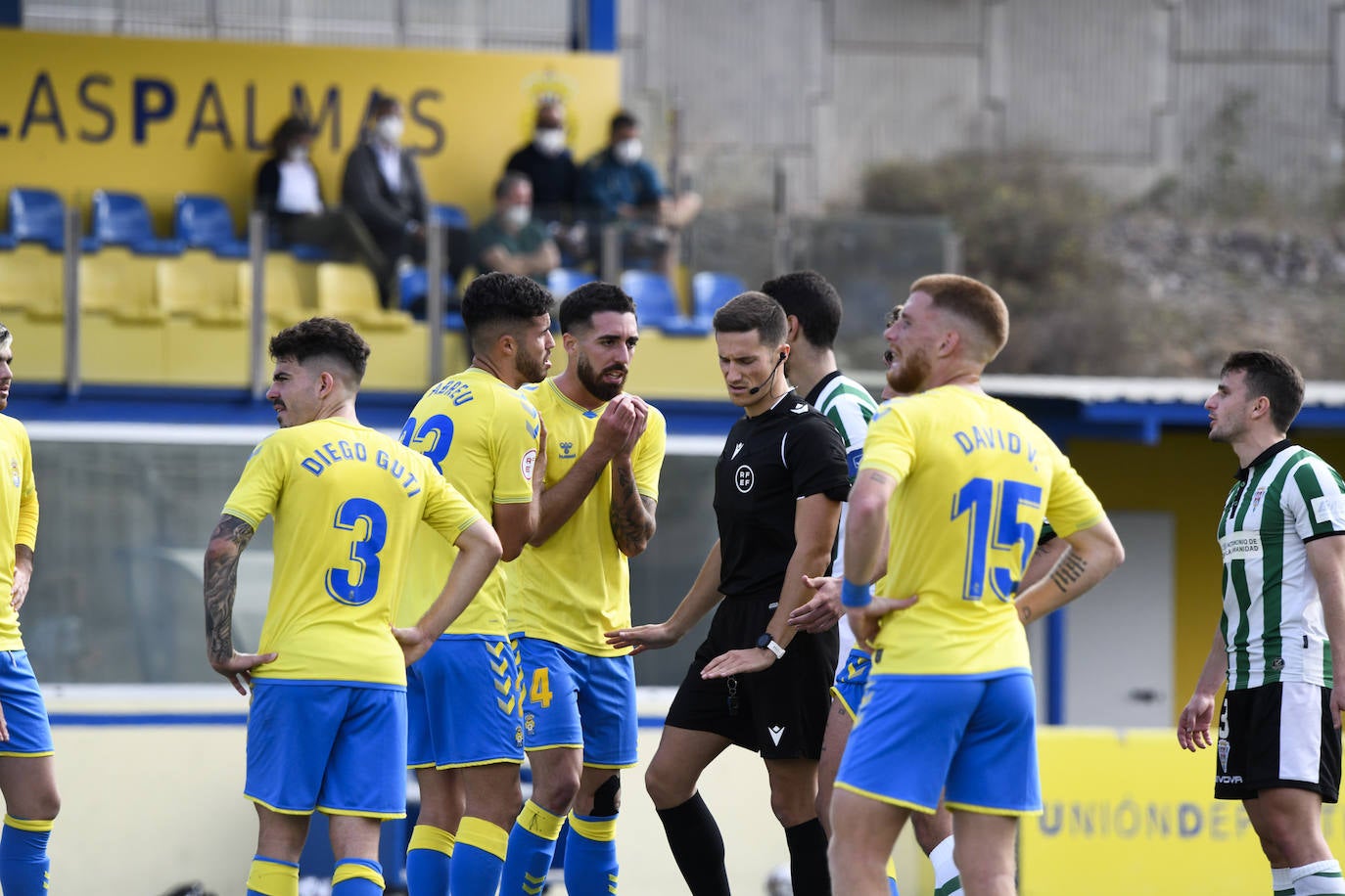 El Las Palmas Atlético - Córdoba CF, en imágenes