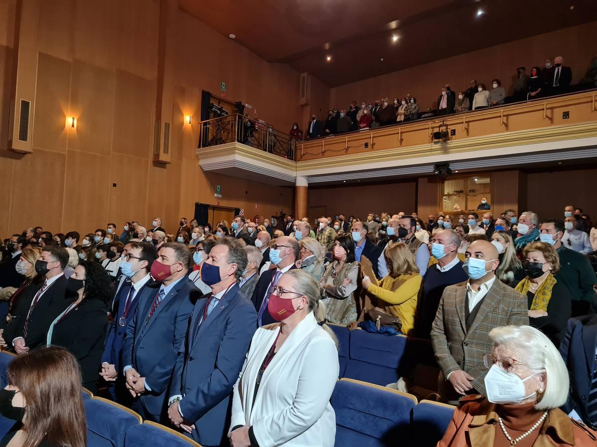 Fotos: Entrega de insignias de oro en Chiclana en el Día de la Constitución