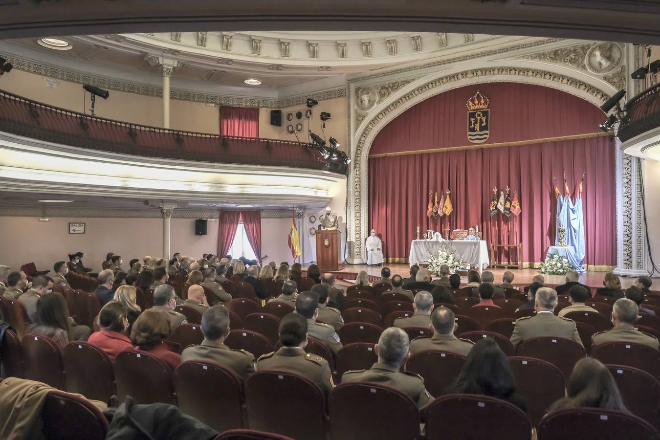 Acto castrense en la Capitanía General en honor a la Inmaculada. J.M. SERRANO