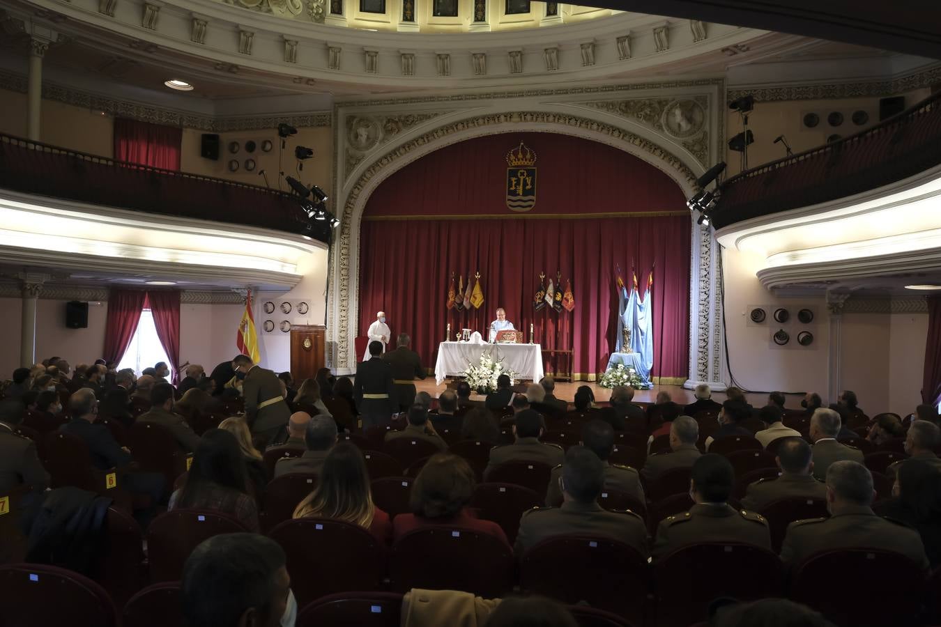 Acto castrense en la Capitanía General en honor a la Inmaculada. J.M. SERRANO