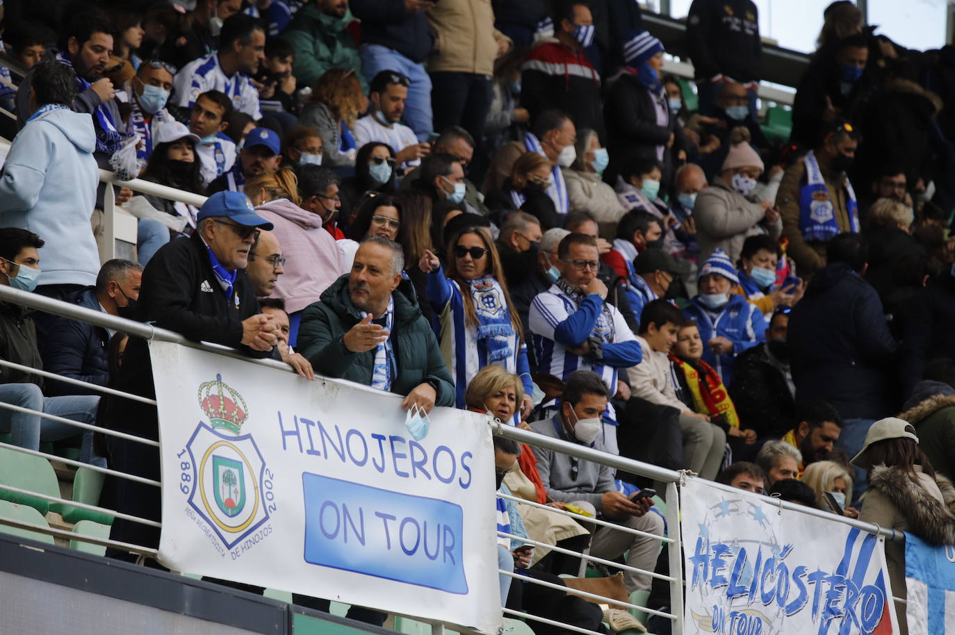 El partido del Córdoba B y el Recreativo de Huelva, en imágenes