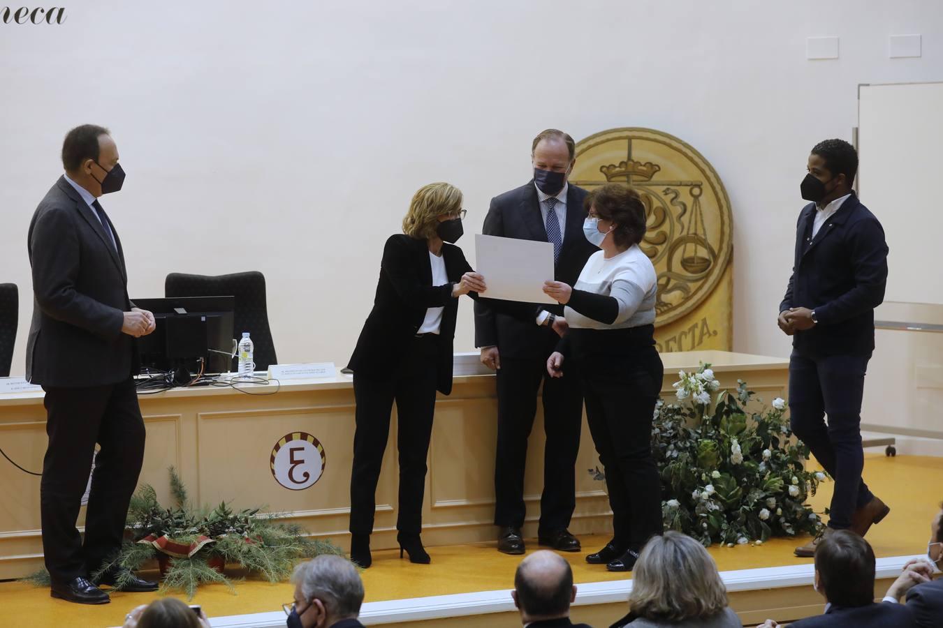 La entrega de los premios de la Rural del Sur a los mejores expedientes de la UCO, en imágenes