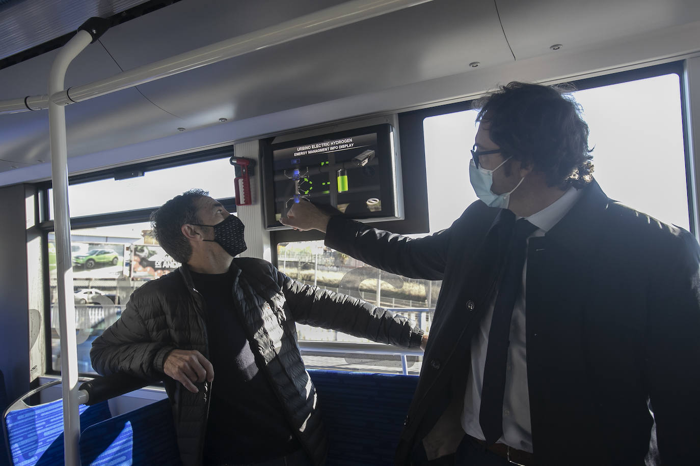 El nuevo autobús de hidrógeno de Córdoba, en imágenes