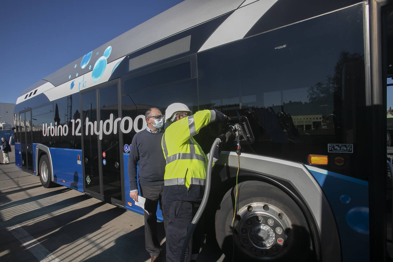 El nuevo autobús de hidrógeno de Córdoba, en imágenes