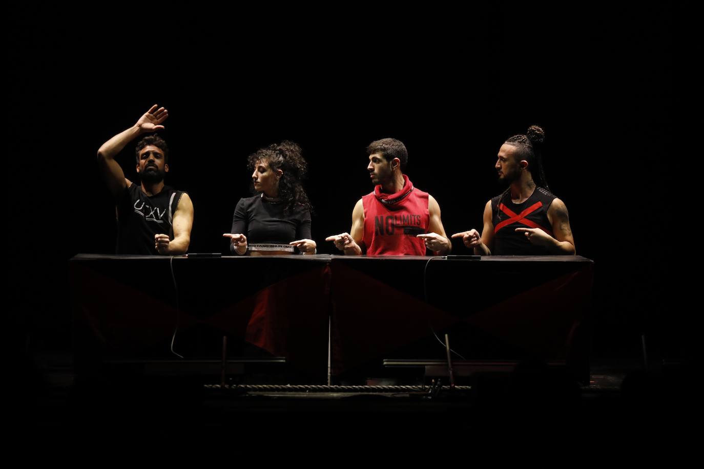 El espectáculo de Mayumana en el Gran Teatro de Córdoba, en imágenes