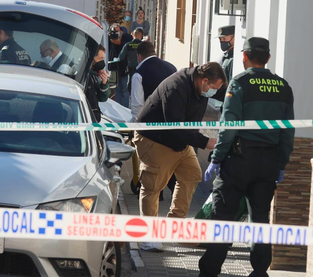 Un tiroteo en El Viso del Alcor acaba con dos muertos en las inmediaciones de un colegio