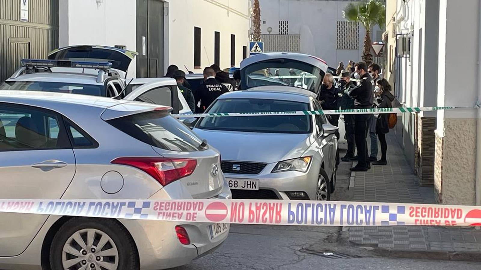 Un tiroteo en El Viso del Alcor acaba con dos muertos en las inmediaciones de un colegio