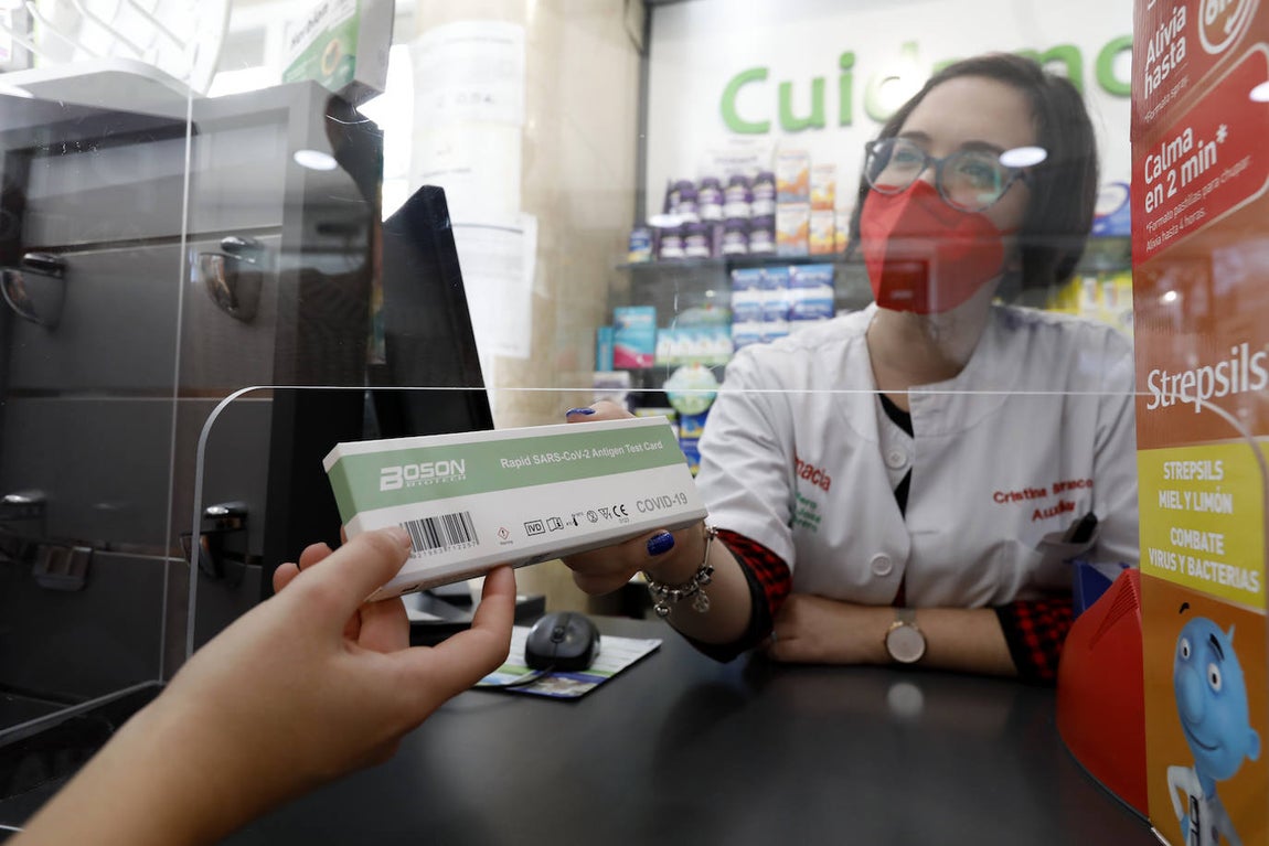 La masiva venta de tests de antígenos en Córdoba, en imágenes