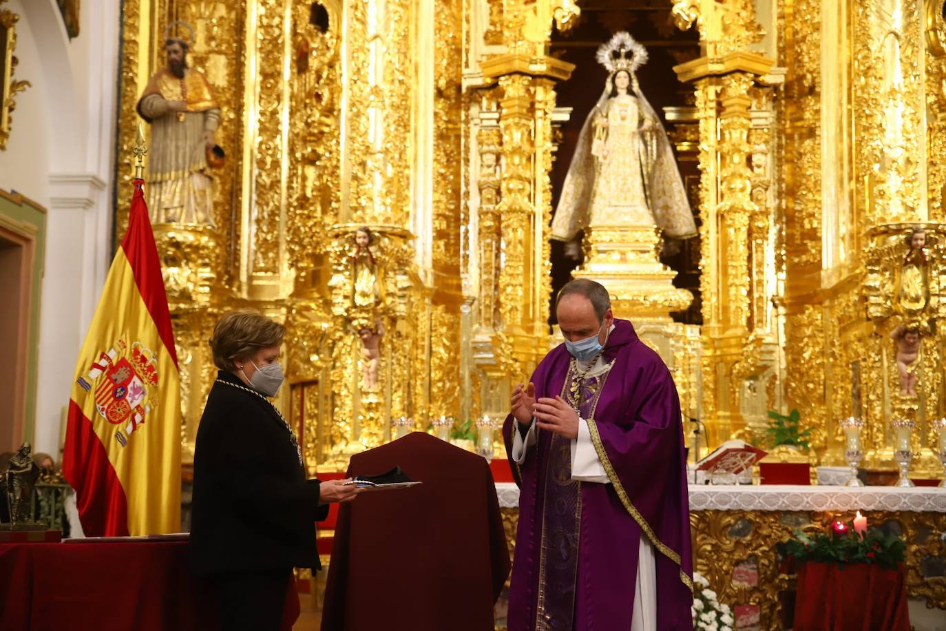 La misa de despedida de la Quinta Angustia a los militares, en imágenes