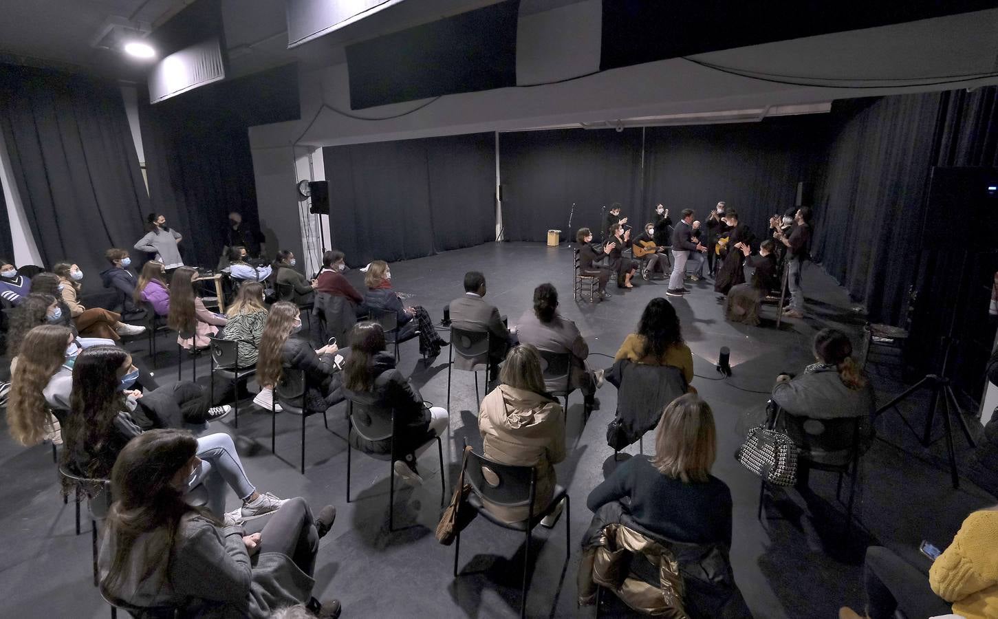 Jornada de puertas abiertas del Ballet Flamenco de Andalucía para los alumnos del conservatorio. J.M. SERRANO