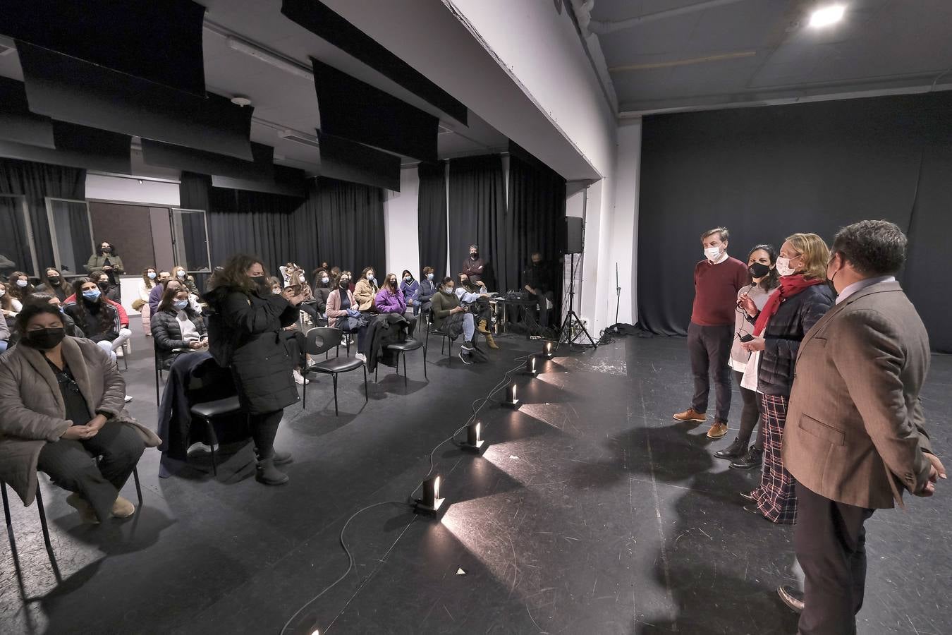 Jornada de puertas abiertas del Ballet Flamenco de Andalucía para los alumnos del conservatorio. J.M. SERRANO